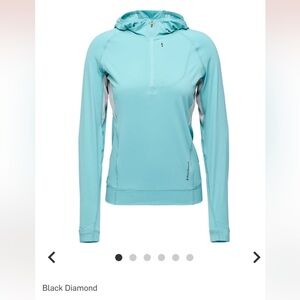 Black Diamond Women's Light Blue Hooded Alpenglow Performance Top